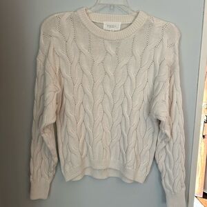 Elegant Cable Knit Sweater in Cream